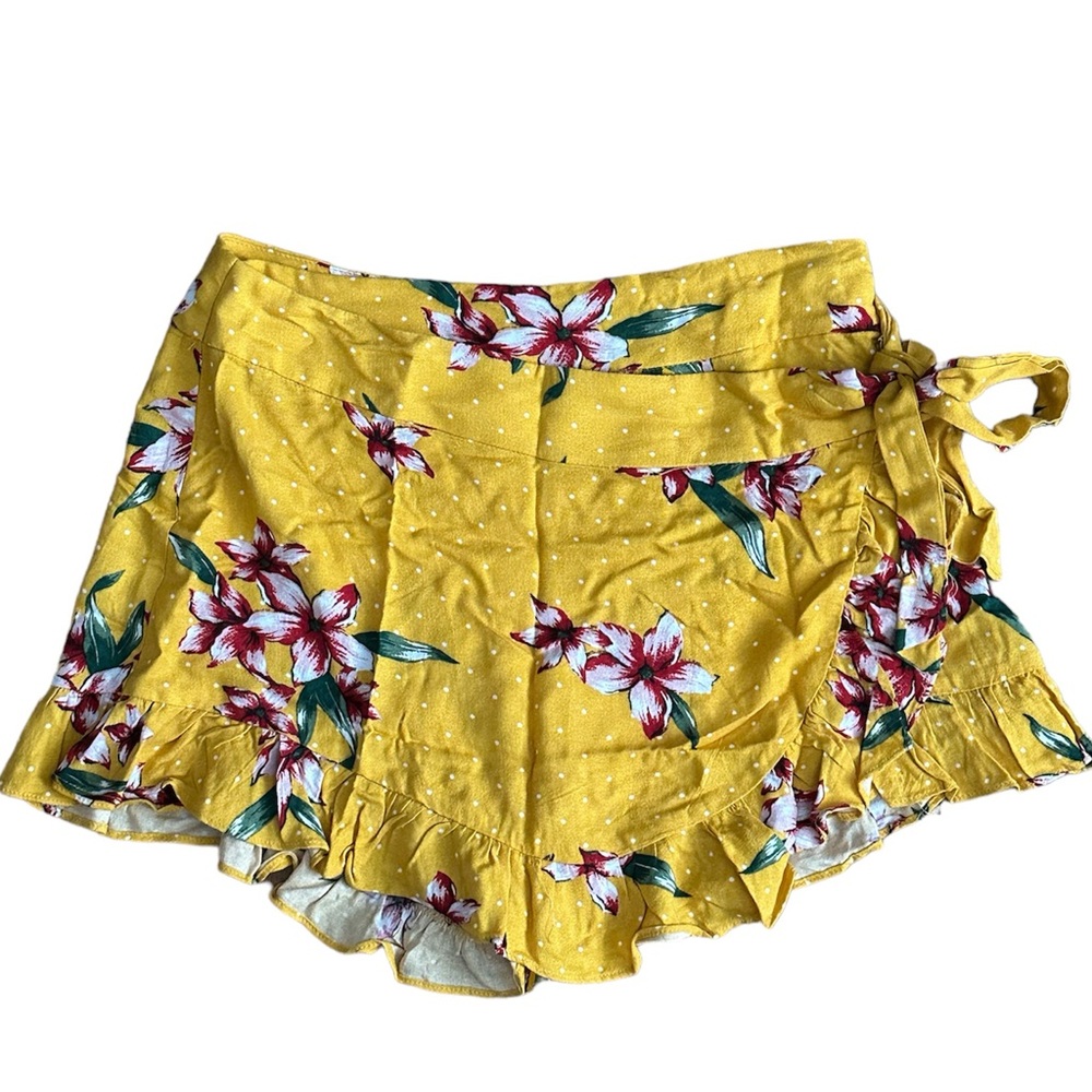 Guess Skirt Size Small